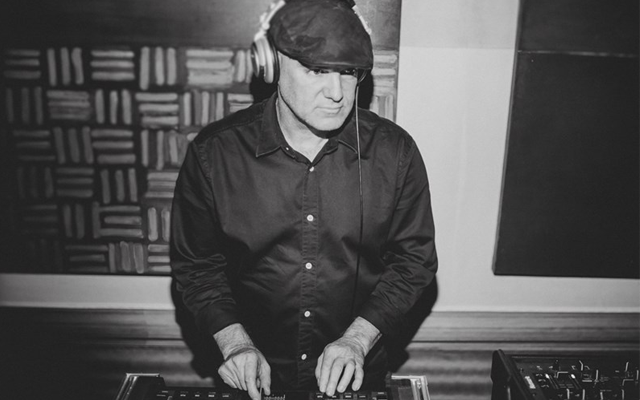 DJ Eric Lothrop